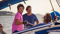 2,5h Lisbon Sunset Sail with Drinks and Snacks