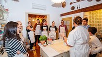  Home Cooking Class & Meal with a Local in Como