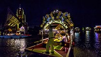 Xoximilco Mexican Party: Marimba & Mariachi Experience.