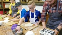 Pizza & Gelato family cooking class in Florence - Eating Europe