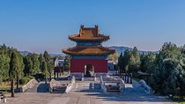 Mutianyu Great Wall and Ming Tomb Self-Guide Trip With English Speaking Driver