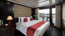 All-Inclusive: Halong Bay 3 Days - 4 STAR CRUISES: Meals, Kayak, Cave, Island