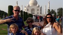 Day Trip to Agra (Guided Sightseeing Tour)