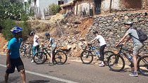 Discover Paradise Valley by Biking&Hiking