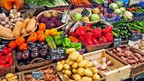 Market Tour & Typical Dining at a Local's Home in Milan