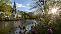 Visit to Lourdes Sanctuary from San Sebastian/Biarritz/Bayonne