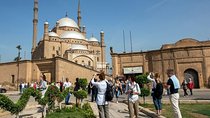 Enjoy Egyptian Museum & magic of old Cairo City Tour