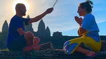 Angkor Wat: Highlights and Sunrise Guided Tour-Siem Reap Tour