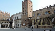 Verona : City Center Walking Tour with expert Local Guide