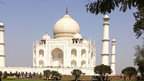 Full Day Private Taj Mahal & Agra Tour from Delhi by Express Train