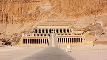 from Hurghada to luxor ( Valley of Kings -Temple of Hatshepsut – Karnak temple )