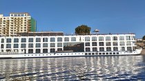 From Aswan: 2 Night-3 Day Nile Cruise & Hot Air Balloon Ride