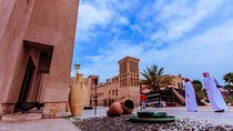 Walking Dubai City Tour / Journey into The Historical District