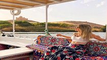 From Hurghada Private day trip to luxor , balloon, east, lunch and felucca