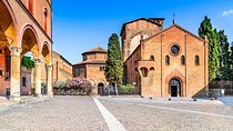 Walking tour unveiling Bologna