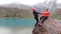 Hiking in the Humantay lagoon in one day