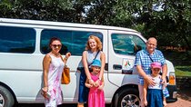 Colombo (CMB) Airport to Peradeniya City Private Transfer