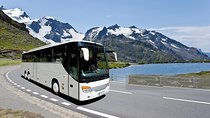 Bus Rental Dubai One Way Transfer within Dubai good for 15 Pax with luggage box
