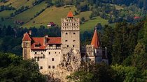 Private tour to Bran Dracula's Castle and Peleș Royal Castle