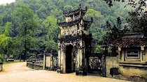 Hoa Lu & Tam Coc & Mua Cave Tour (limousine bus, small boat boarding fee, lunch included)