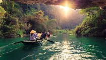 Full-Day Tour to Bai Dinh Pagoda and Trang An Ecosystem