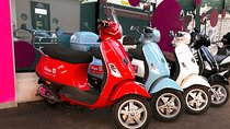Vespa sightseeing tour & rental - Meet Split on two wheels