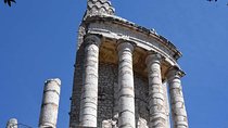 Nice: Italian Market, Eze, and Turbie Tour.