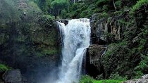 Private Chartered Car to Ubud and Uluwatu With Traditional Dances
