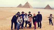 Private Day Trip at The Great Pyramids Of Giza & Egyptian Museum 