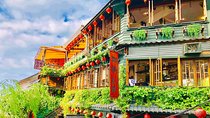 One-day private chartered car tour in Taipei: Yehliu, Jiufen, Pingxi, North Coast popular attractions with chartered car, professional Chinese/English driver