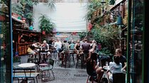 Secret Ruin Bar Crawl in Budapest with a Local