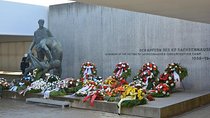 The Memorial Tour: Visit to Sachsenhausen Concentration Camp (licensed guide)