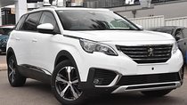 Private Transfer from Reykjavik Hotels to Keflavik Airport