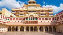 Holi Festival 7 Day Private Tour – Best of India Art & Culture