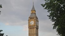 3 hours private walking tour of London