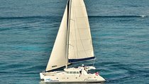 Sailing Catamaran PLATINO with Open Bar to Isla Mujeres