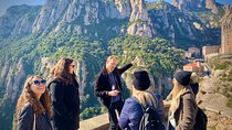 Barcelona to Montserrat Monastery: Tour, Transfers & Basilica