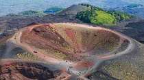 Etna, trekking and wine