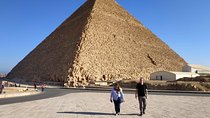 Cairo Layover Tours to Giza Pyramids, Shopping and lunch