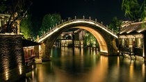 1-Day Private Tour: Simatai Great Wall Hiking and Gubei Water Town Night View