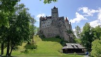 Private Guided Tour of Peles Palace and Bran Castle from Bucharest