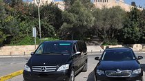 Half day car with driver at disposal in Lisbon