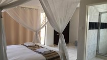 5 nights 6 days Dzimbahwe Guest Lodge Package