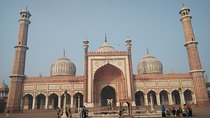 Explore the Beauty of Old Delhi & the Spice Market!