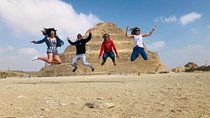 Cairo to Sakkara Full-Day Private Tour with Pick Up and Lunch
