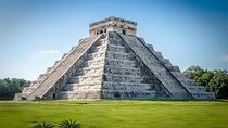 Discovering Magic Chichen Itza & Two Stunning Cenotes from cancun