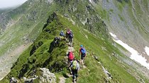 PRIVATE, MEDIUM Day Hike in Carpathian Mountains