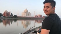 Taj Mahal Private Day Trip by Luxury Car From Delhi 