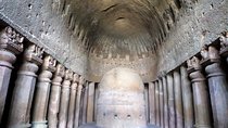 Kanheri Cave and Dharavi Slum Tour in Private Vehicle