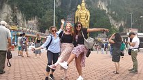 PERFECT DAY : Kuala Lumpur City, Batu Caves & Fireflies Tour